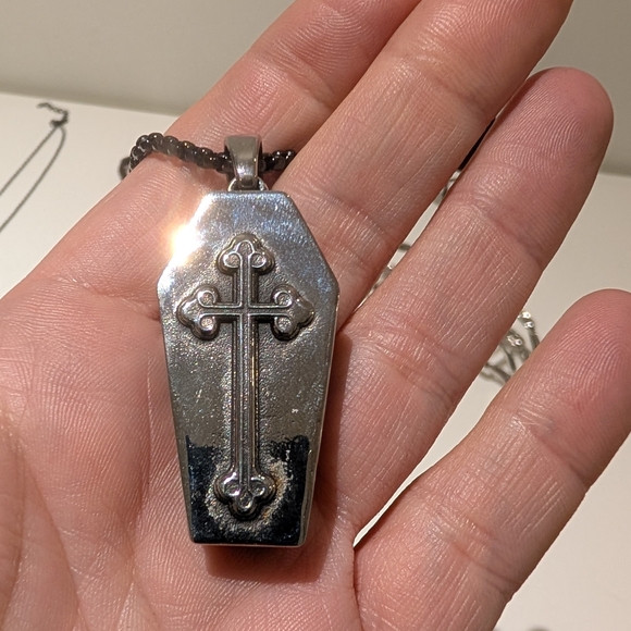 Silver Skeleton Pendant Necklace - Picture 3 of 3
